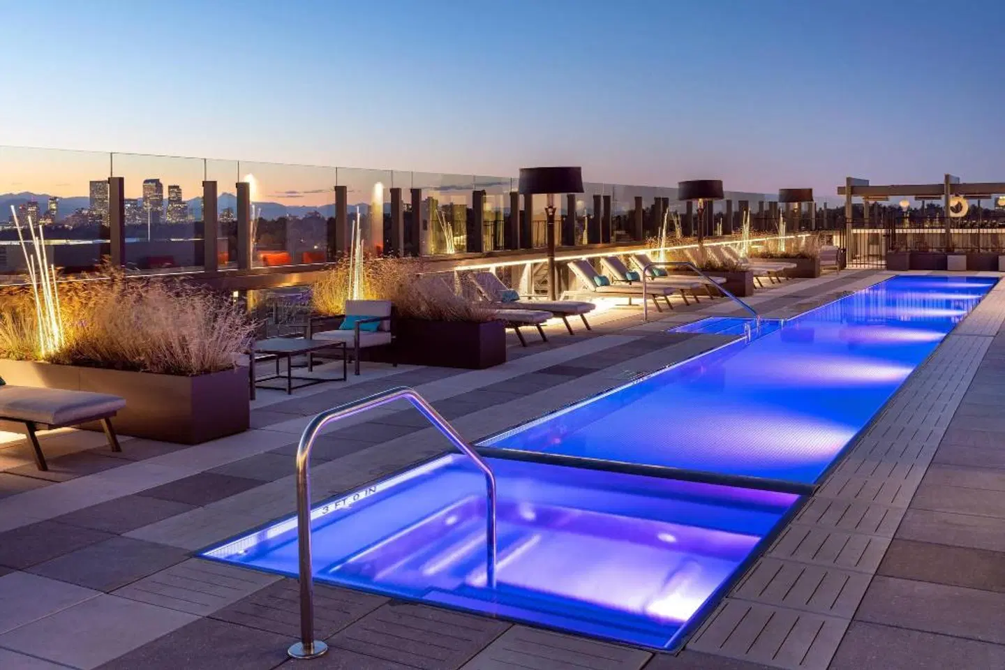The Jacquard, Autograph Collection OUTDOOR_POOL
