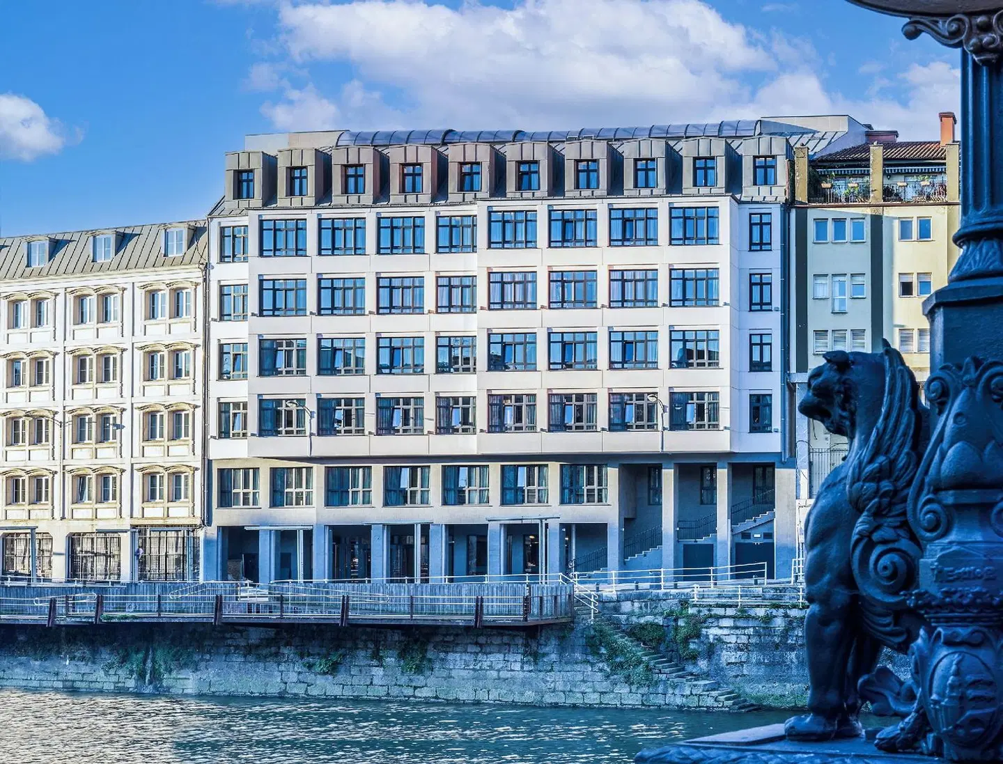 Axel Hotel Bilbao EXTERIOR