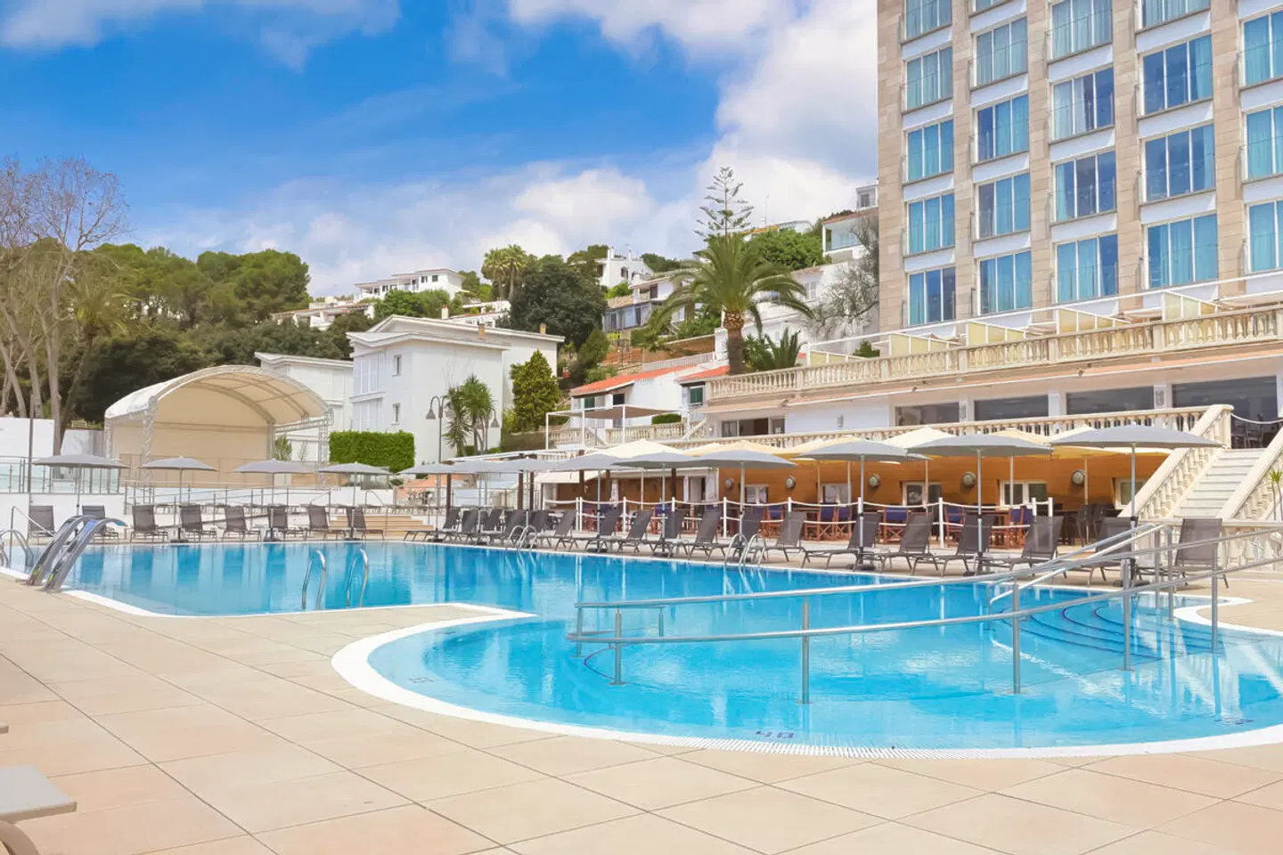 Minura Cala Galdana Hotel & Appartements D'Aljandar OUTDOOR_POOL