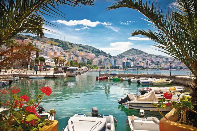Albanien Rundreise & Baden Restaurant