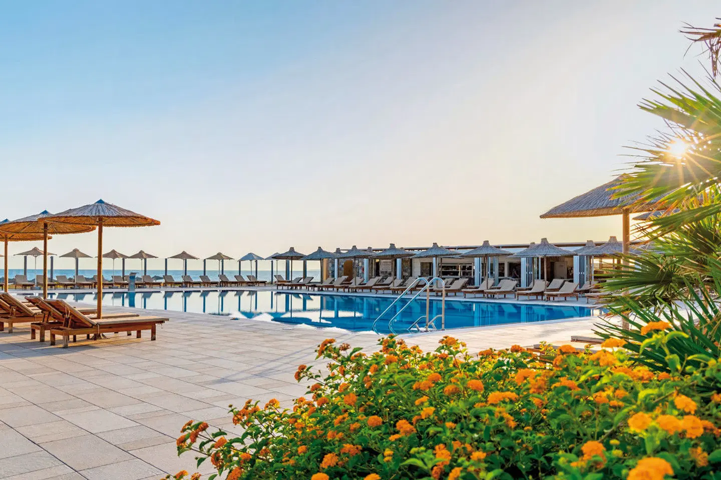 Creta Beach OUTDOOR_POOL