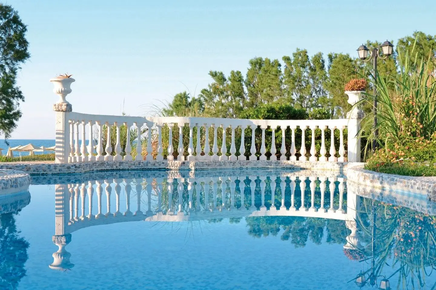 Orpheas Resort OUTDOOR_POOL