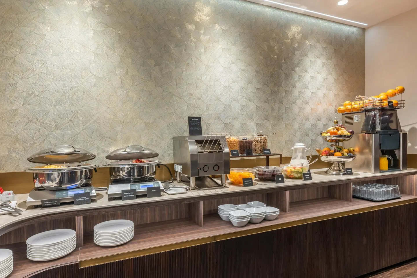 Raffaello Hotel Restaurant