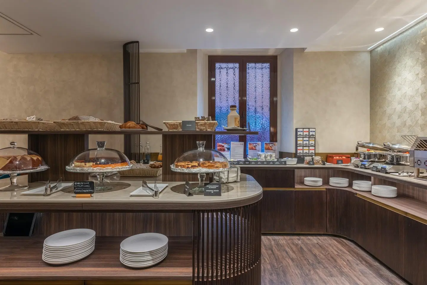 Raffaello Hotel Restaurant