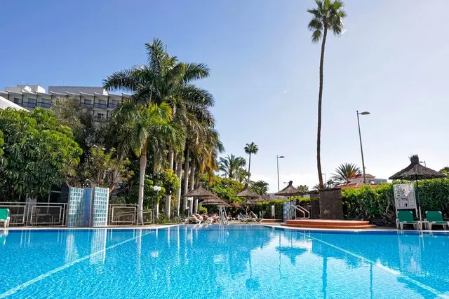 Relaxia Beverly Park OUTDOOR_POOL