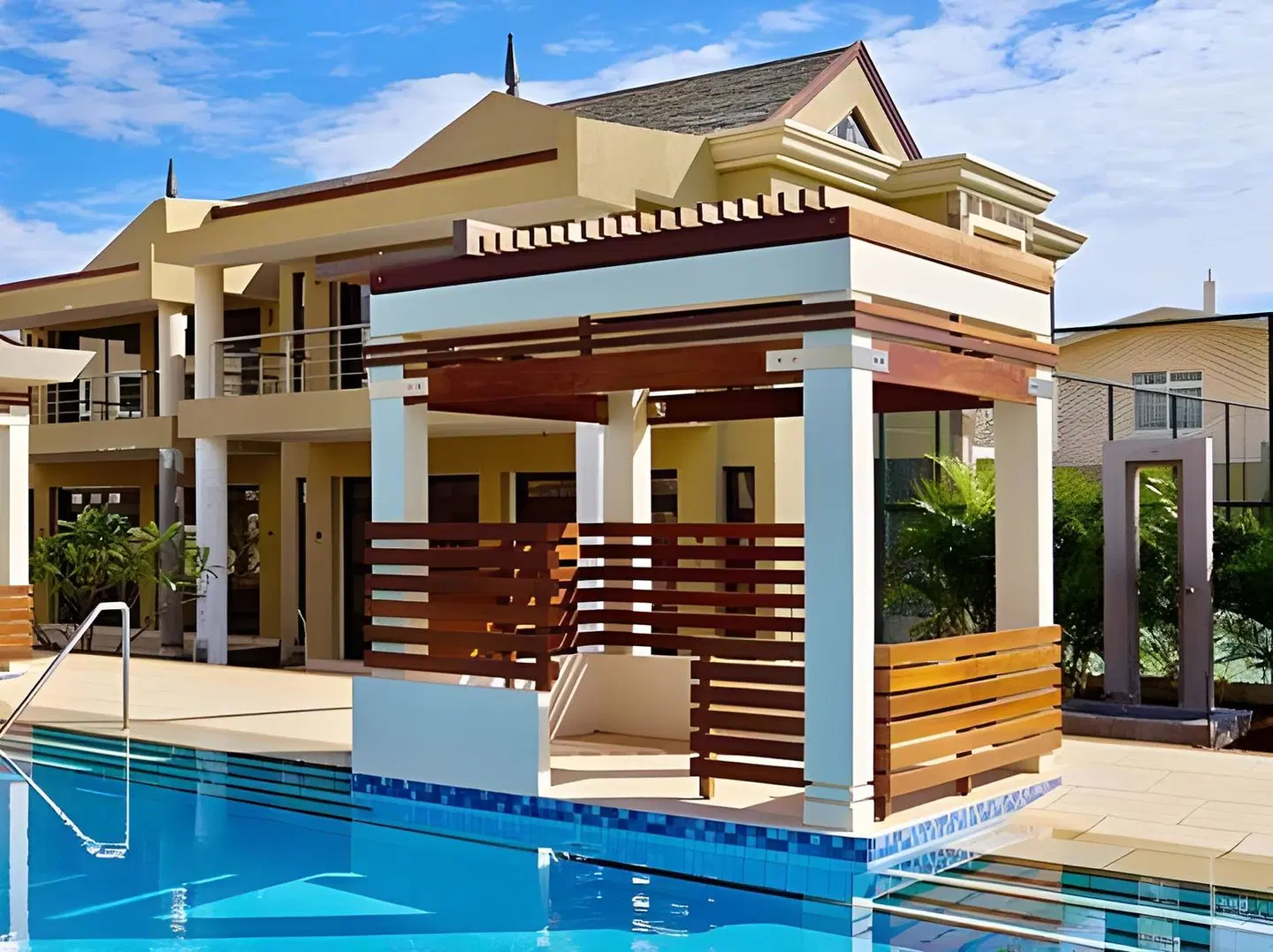 Villasun Luxury Apartments & Villas OUTDOOR_POOL