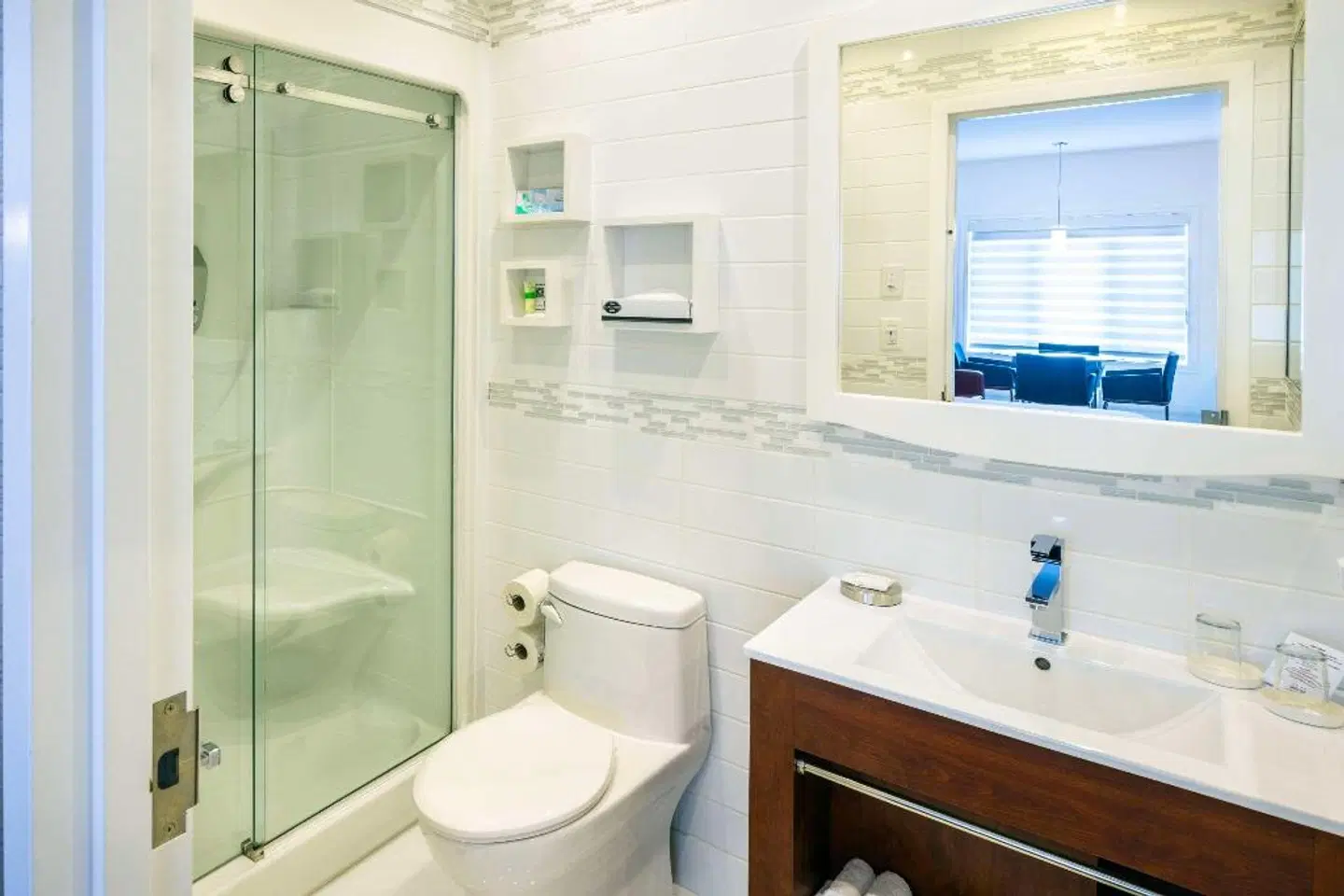 Les Suites De Laviolette Badezimmer