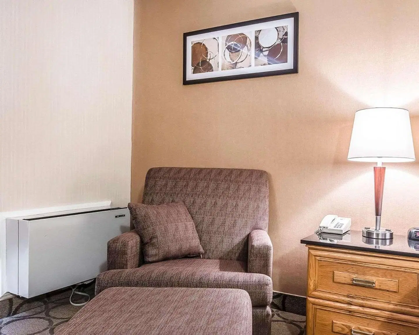 Comfort Inn Chicoutimi ROOM_EXAMPLE