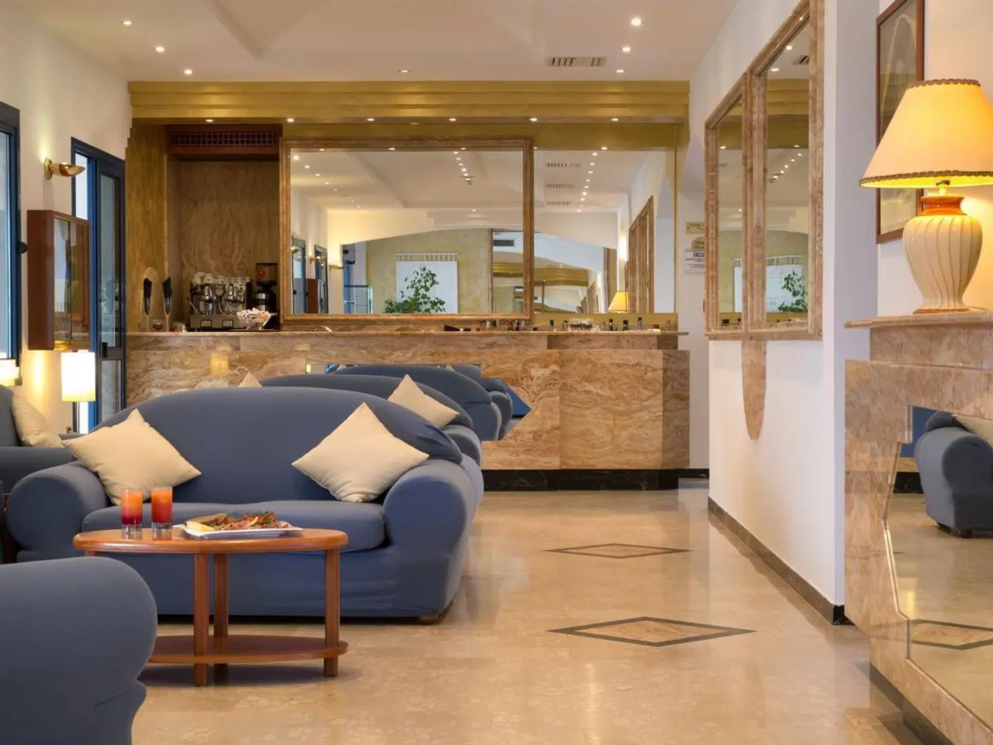 Ascot LOUNGE_LOBBY