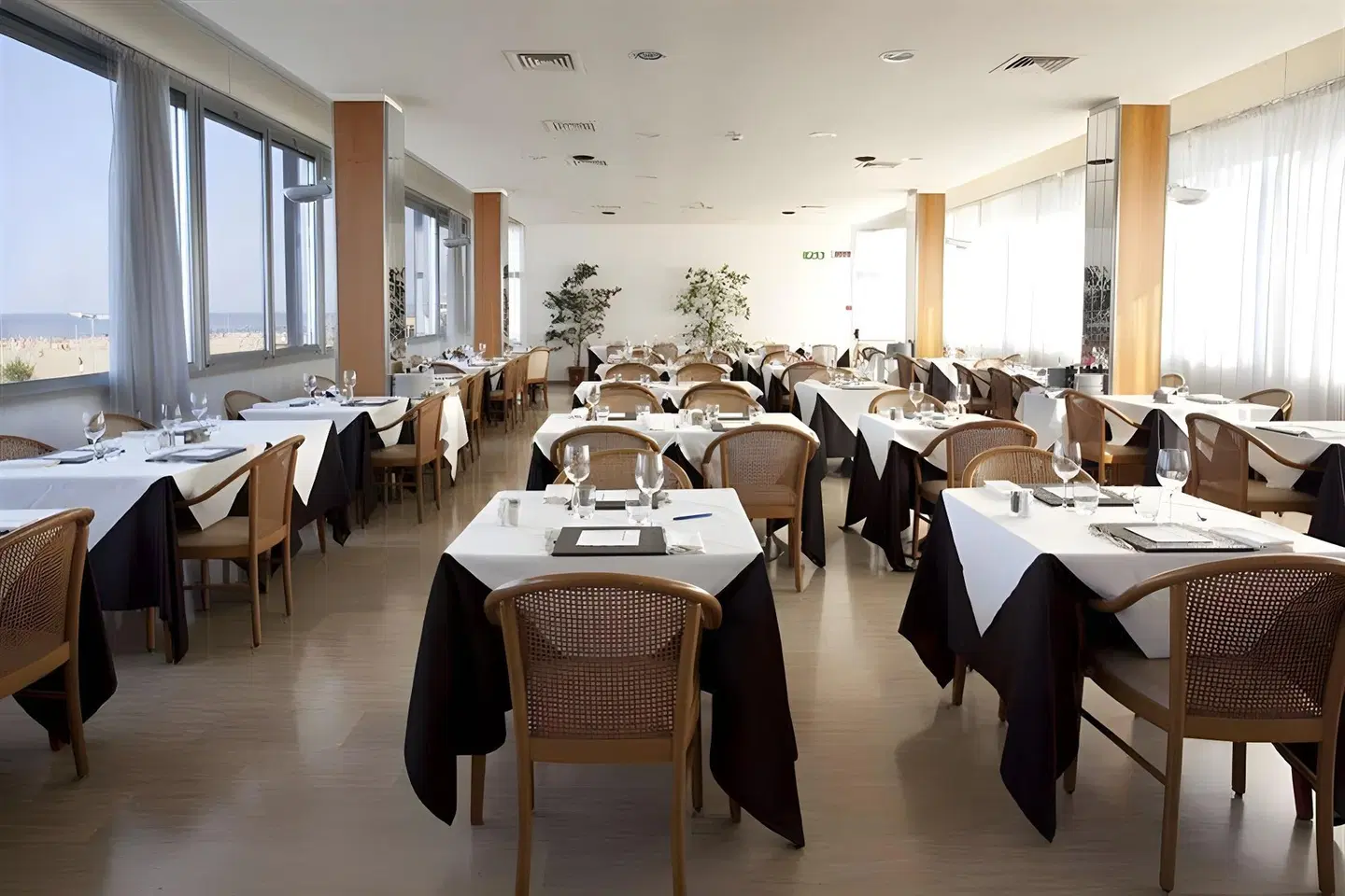 Ascot Restaurant