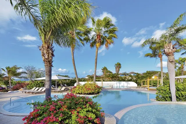 Chogogo Dive & Beach Resort OUTDOOR_POOL