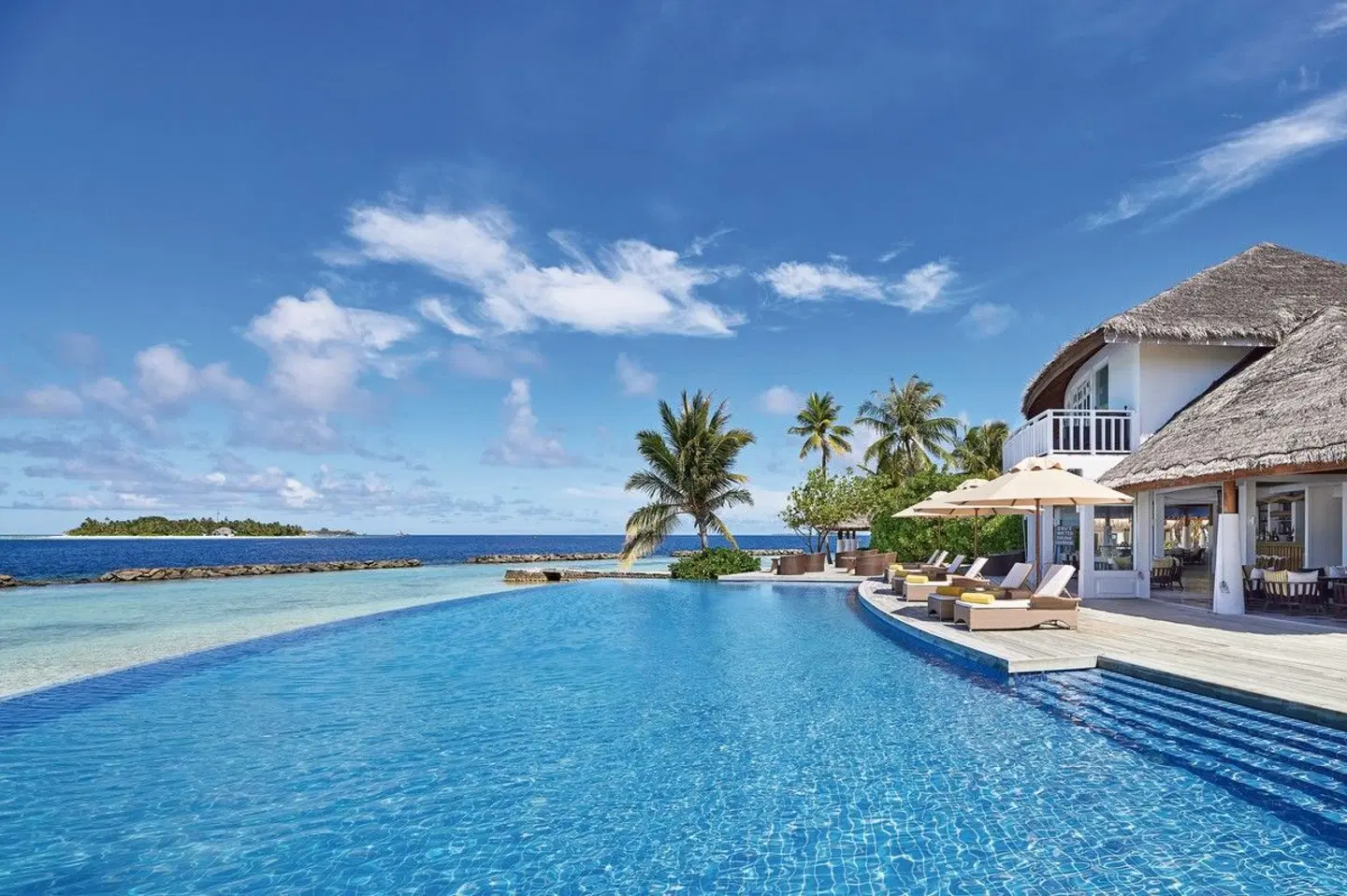 NH Maldives Kuda Rah Resort OUTDOOR_POOL