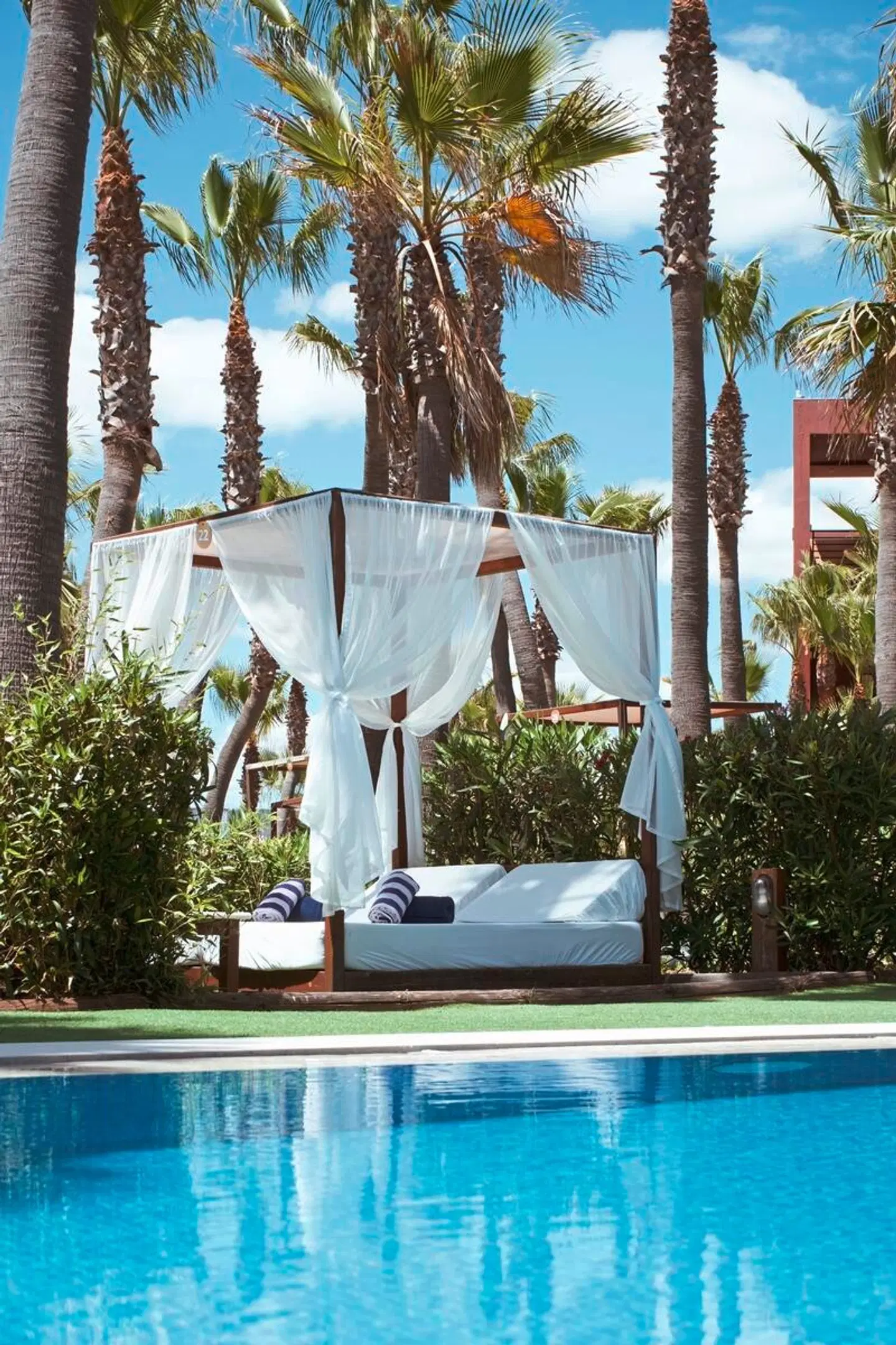 Wine & Books by the Sea Algarve Resort HEALTH_BEAUTY