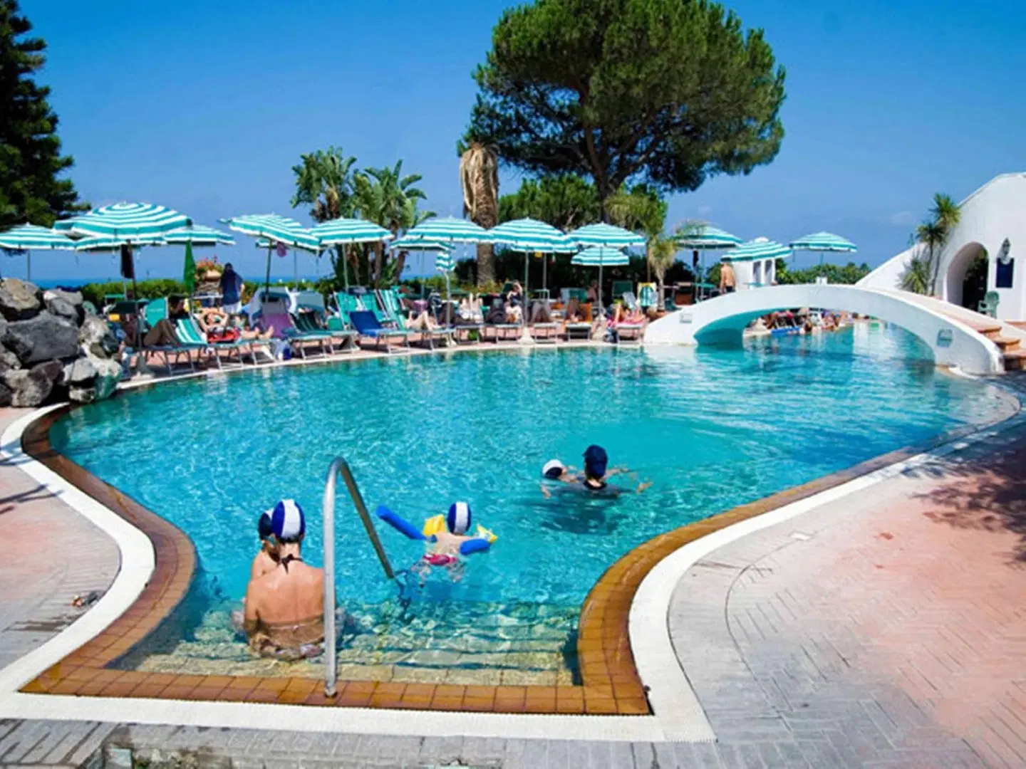 Hotel Residence Villa Marinù OUTDOOR_POOL