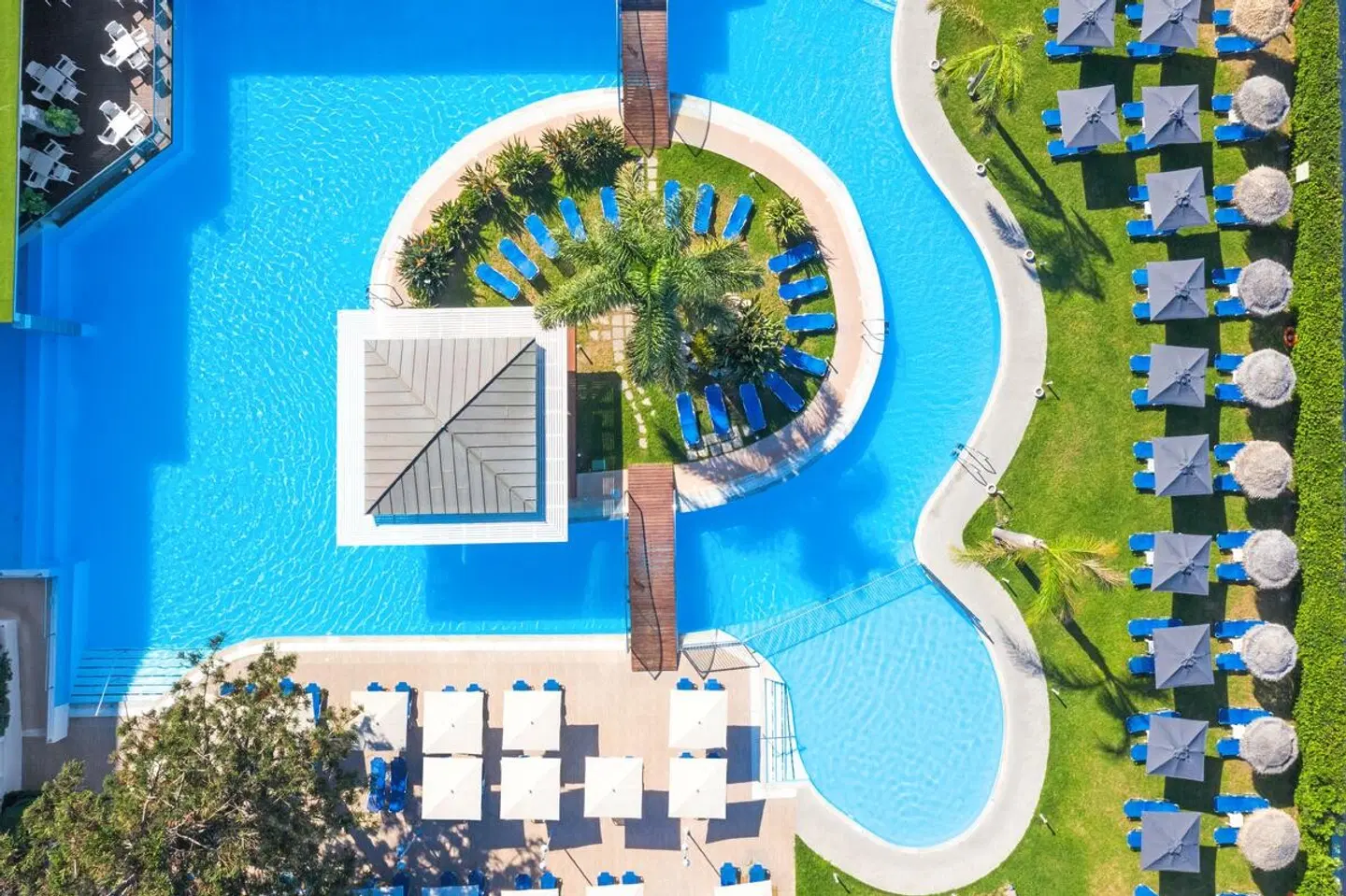 Oceanis Beach MODEL_IMPRESSION