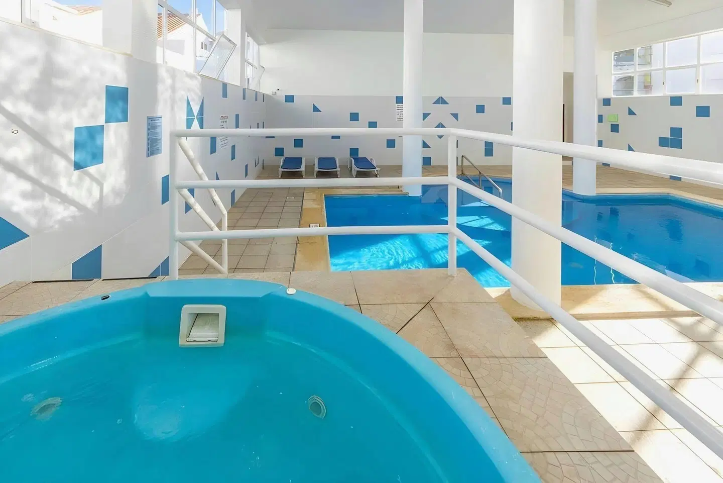 Club Ouratlantico Hallenbad