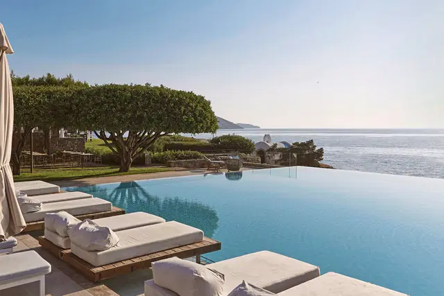 St. Nicolas Bay Resort Hotel & Villas OUTDOOR_POOL