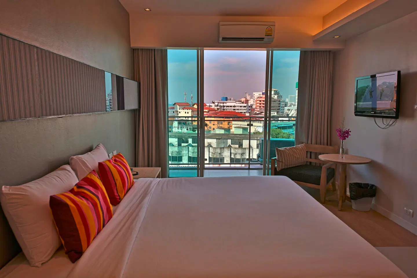The Sun Xclusive ROOM_EXAMPLE