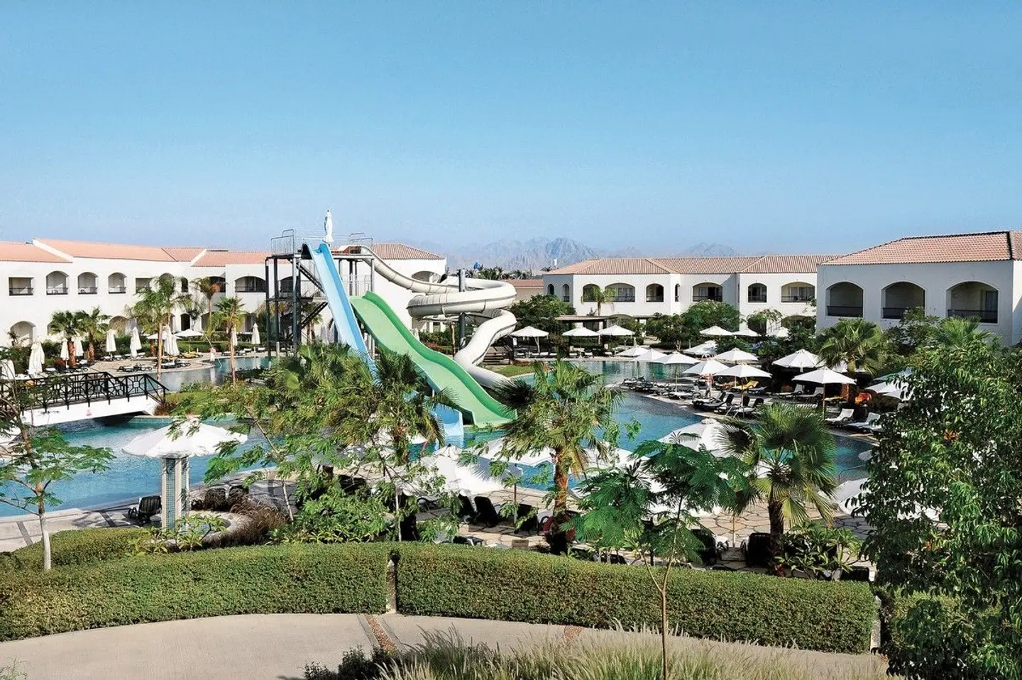 Reef Oasis Blue Bay Resort & Spa EXTERIOR
