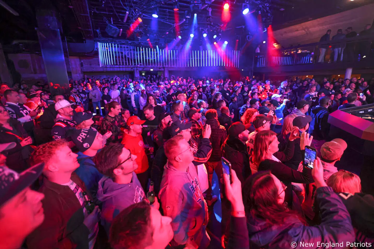 Moxy München Ostbahnhof - inklusive NFL Munich Ticket SPORTS_AND_LEISURE