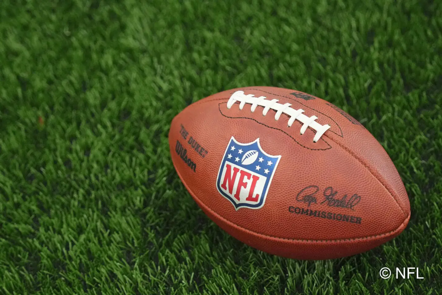 Moxy München Ostbahnhof - inklusive NFL Munich Ticket SPORTS_AND_LEISURE