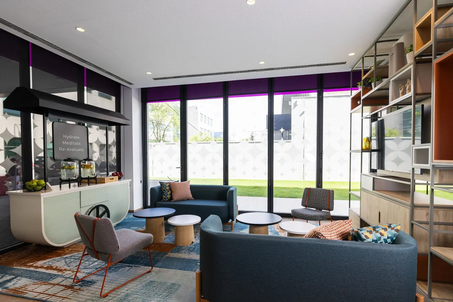 Spark By Hilton Madrid Alcala LOUNGE_LOBBY