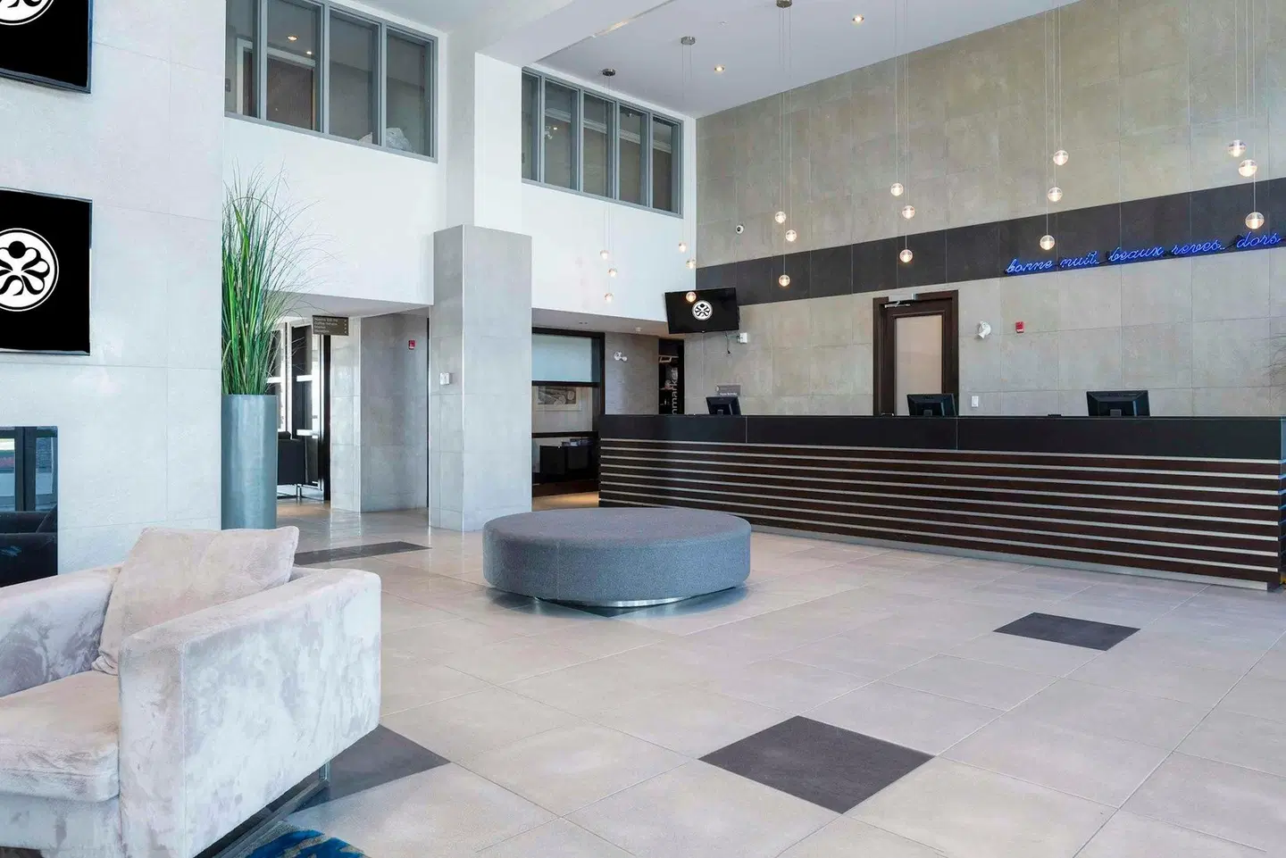 Sandman Signature Prince George Hotel LOUNGE_LOBBY