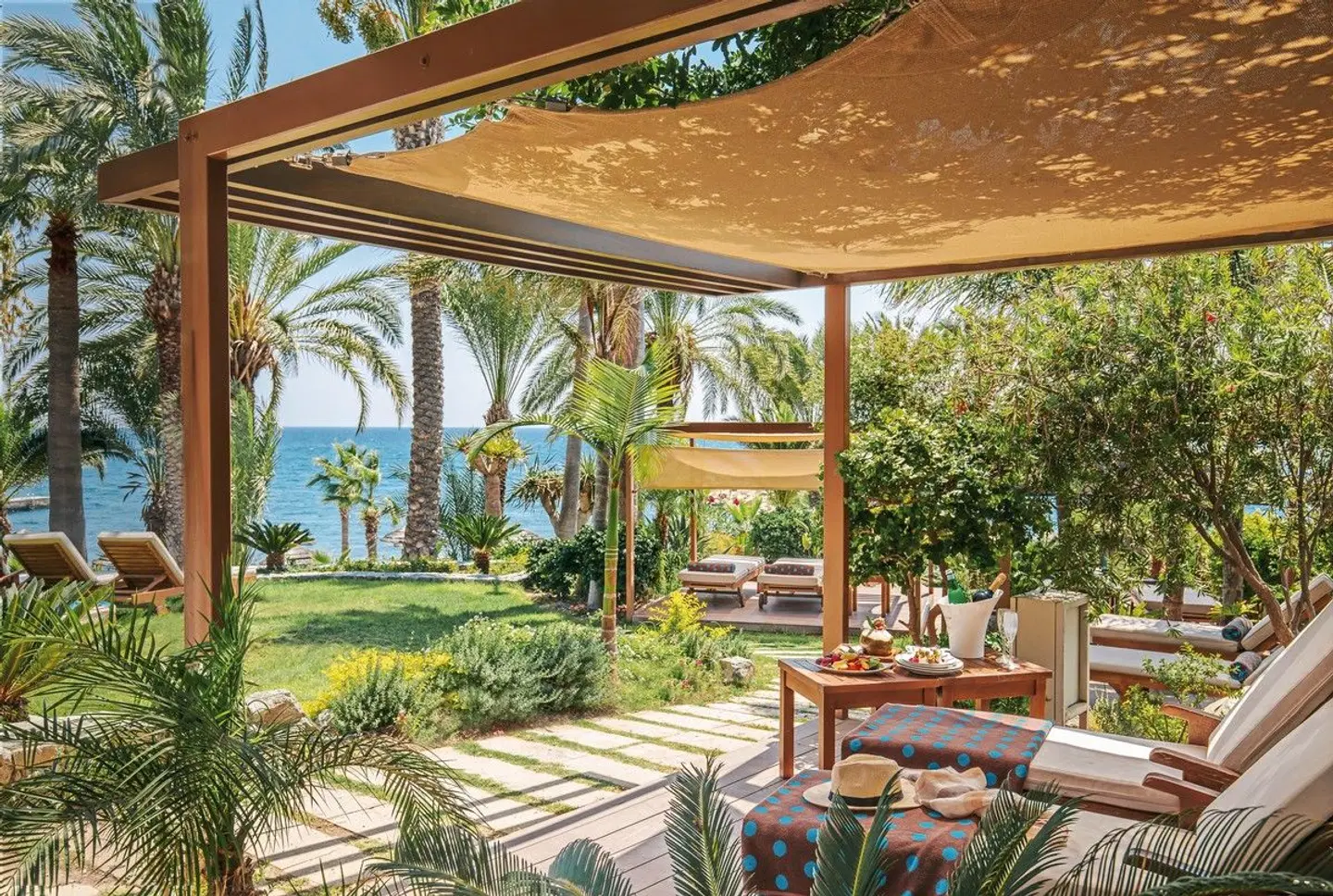 Amathus Beach Limassol EXTERIOR