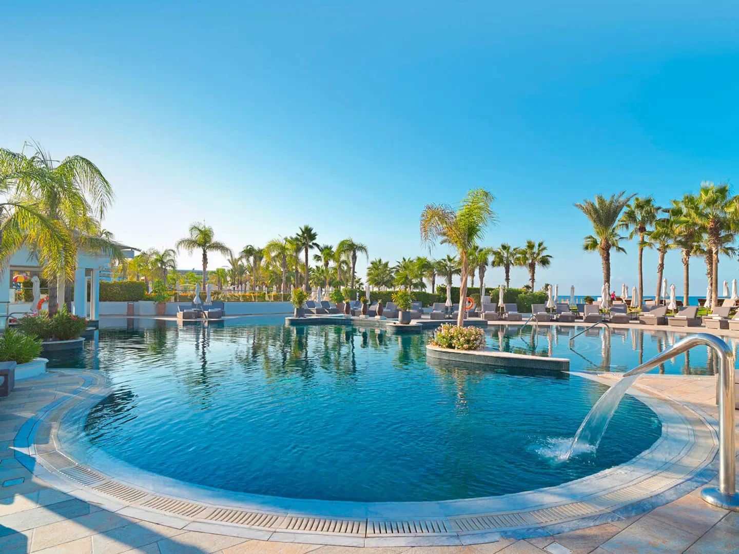 Olympic Lagoon Resort Paphos OUTDOOR_POOL