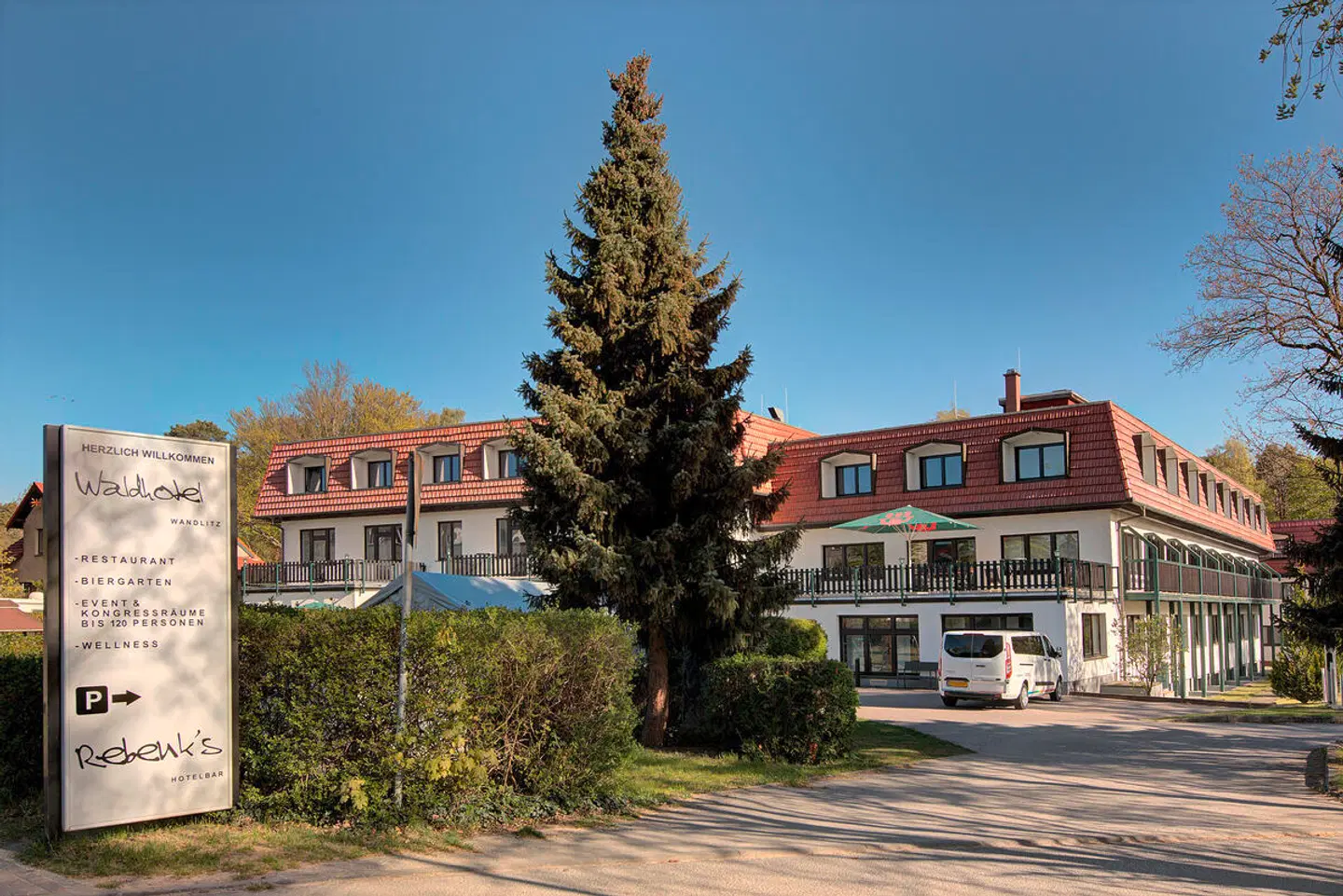 Waldhotel Wandlitz EXTERIOR