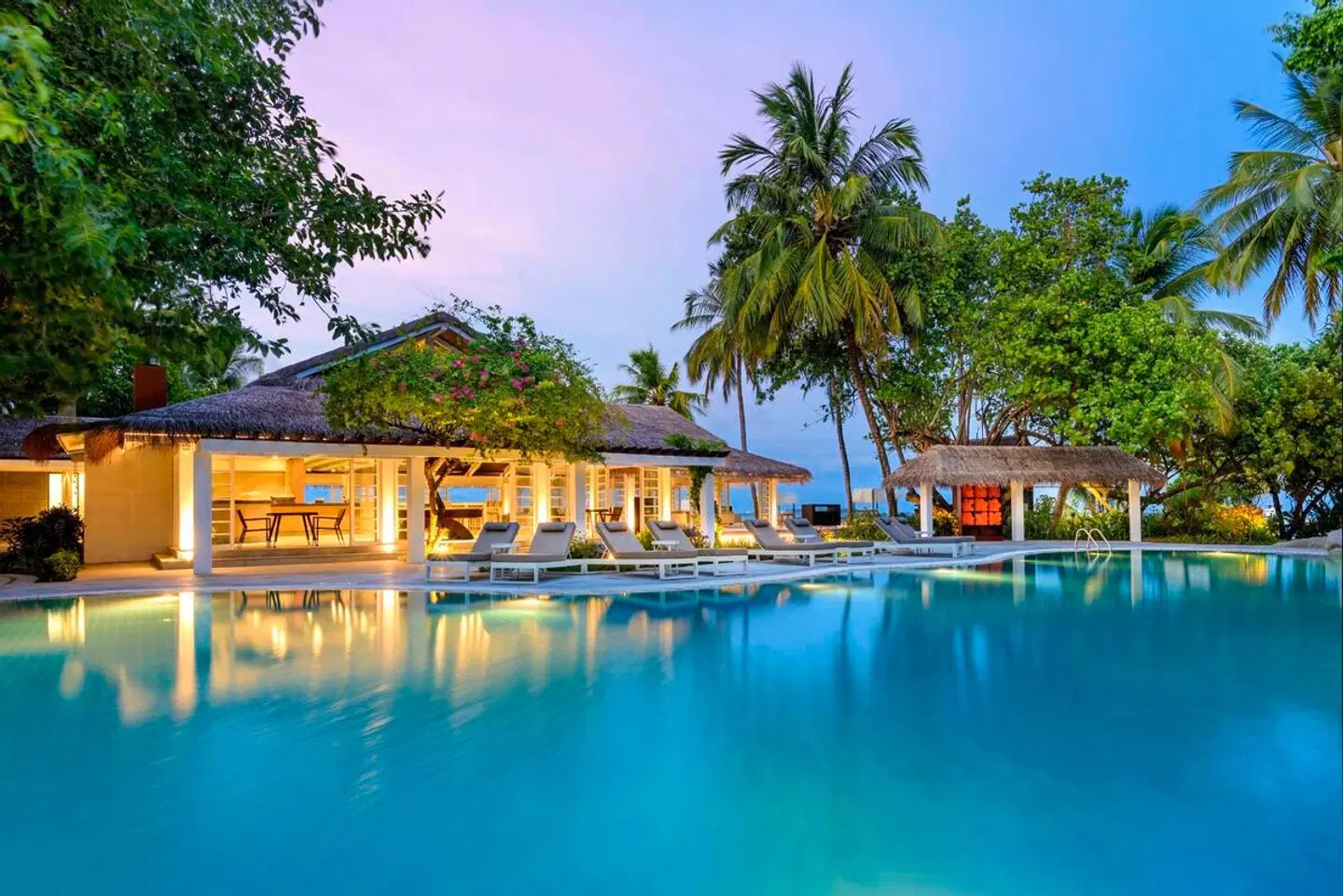 Sheraton Maldives Full Moon Resort & Spa OUTDOOR_POOL