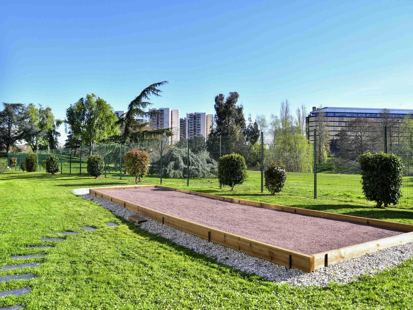 Novotel Paris Creteil le Lac Garten