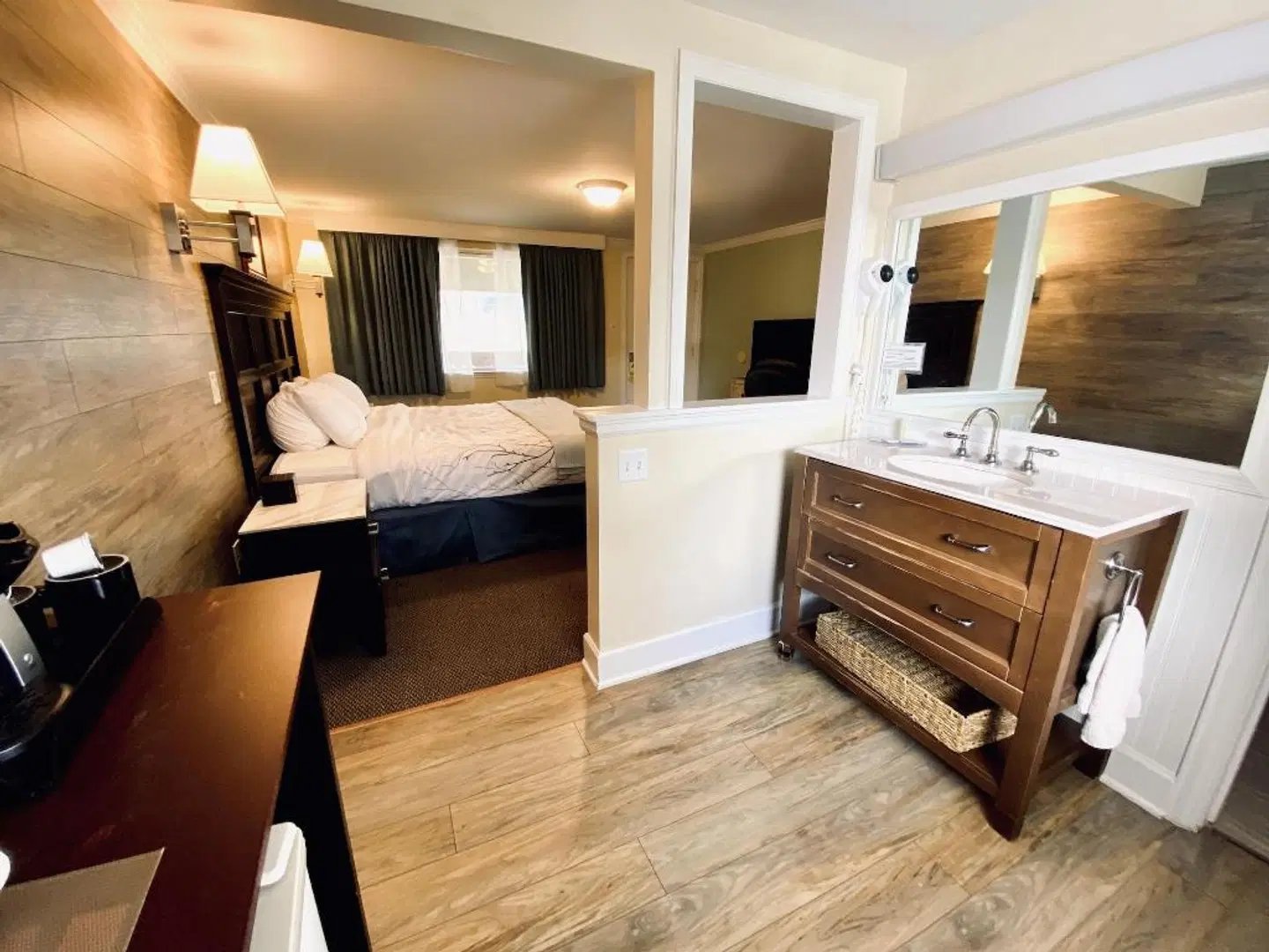 Salida Inn & Monarch Suites ROOM_EXAMPLE