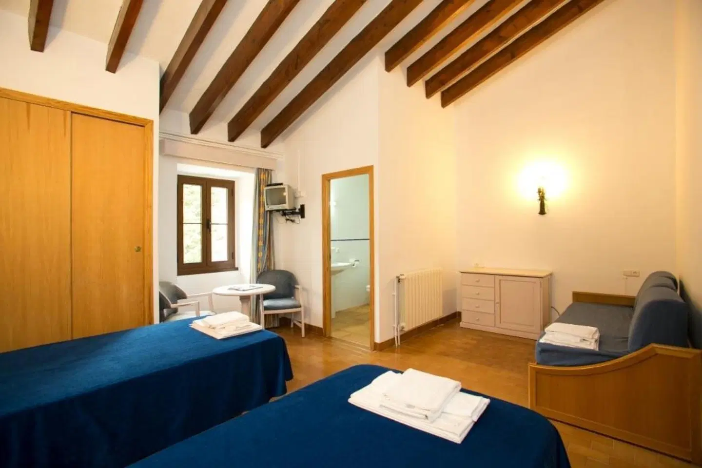 Santuari de Lluc ROOM_EXAMPLE