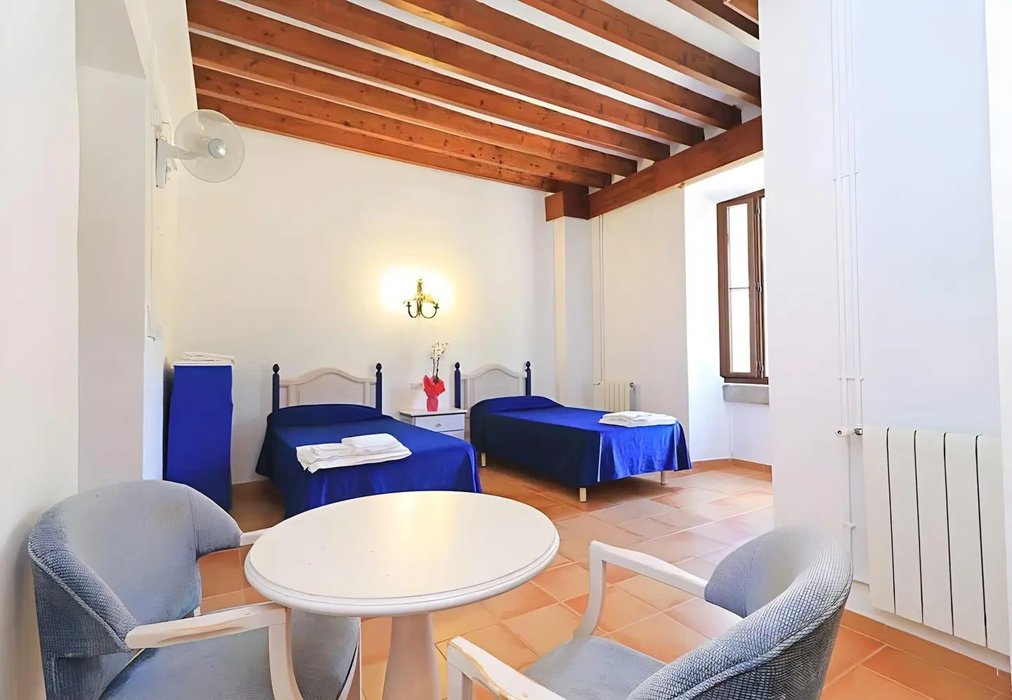 Santuari de Lluc ROOM_EXAMPLE