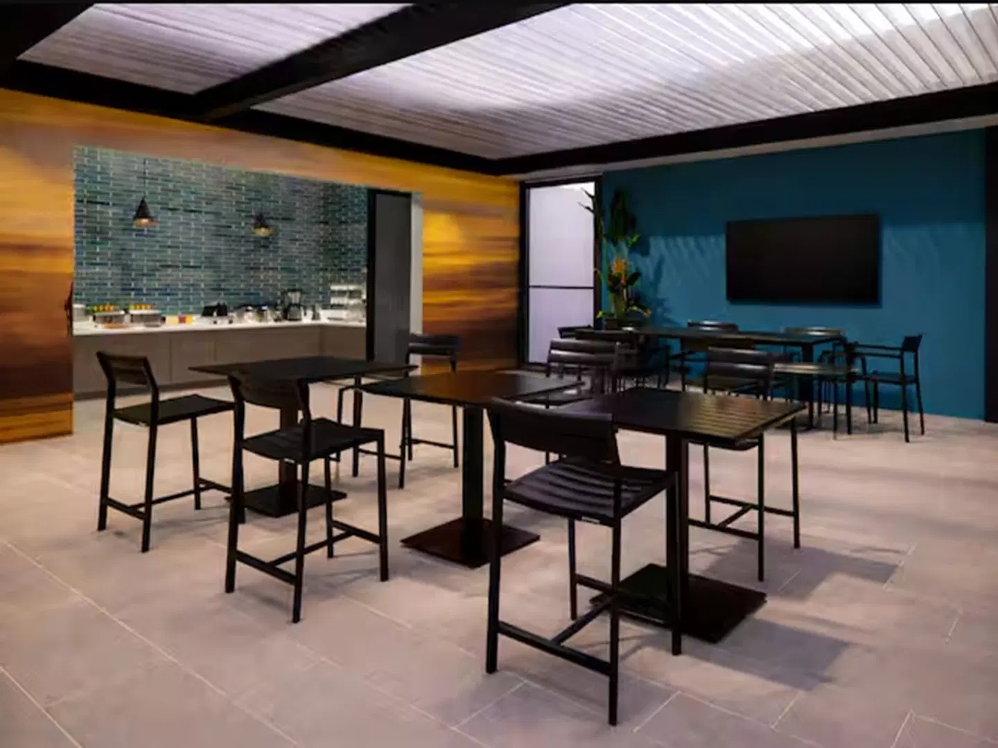 AC Hotel Denver RiNo Bar