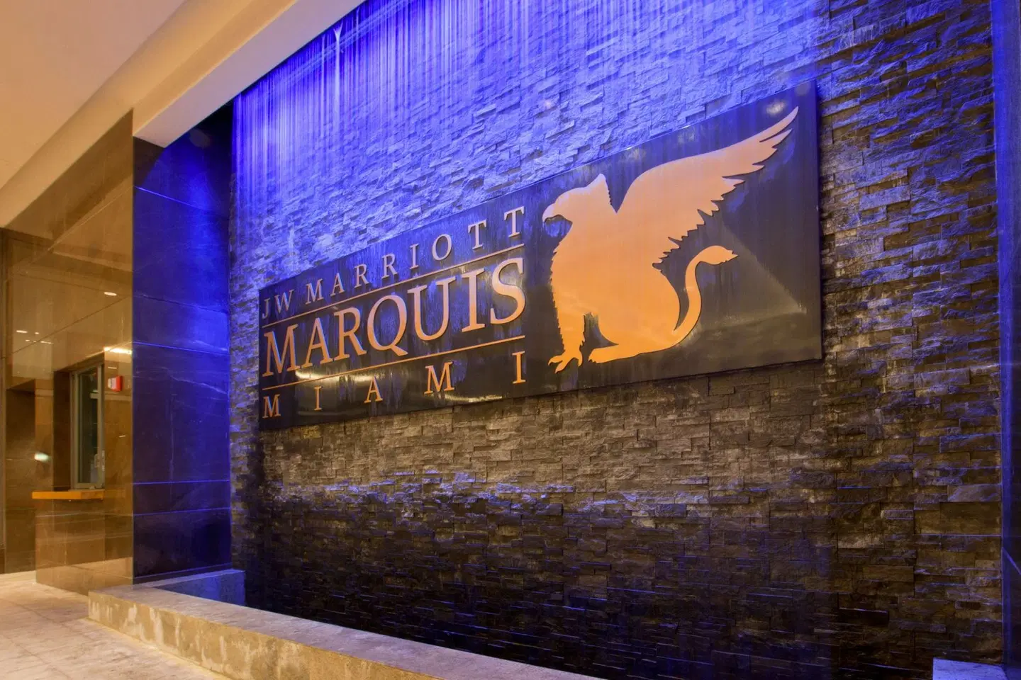 JW Marriott Marquis Miami EXTERIOR