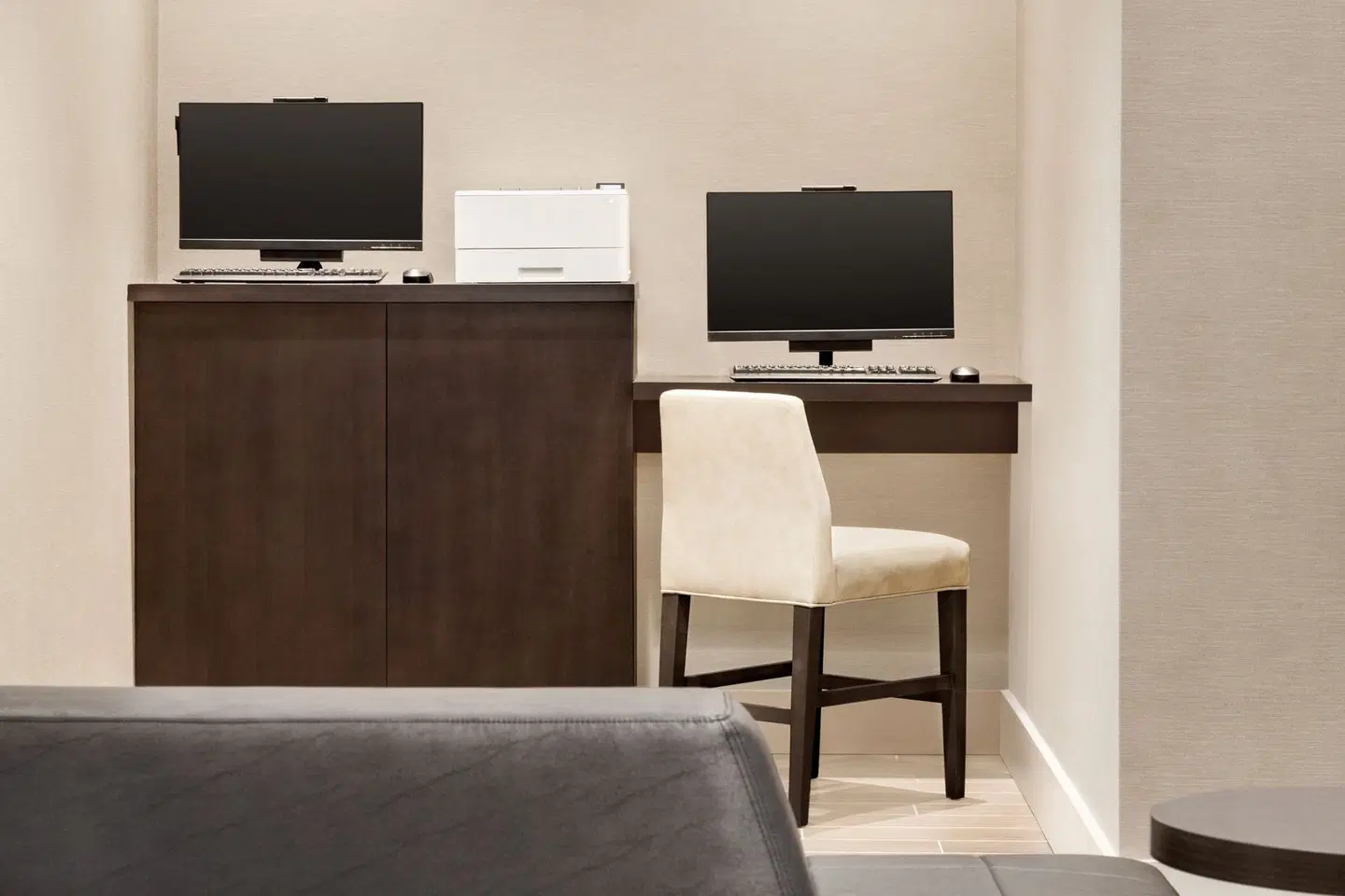 Residence Inn by Marriott New York JFK Airport ROOM_EXAMPLE