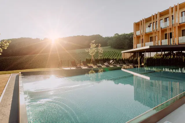 Ratscher Landhaus OUTDOOR_POOL