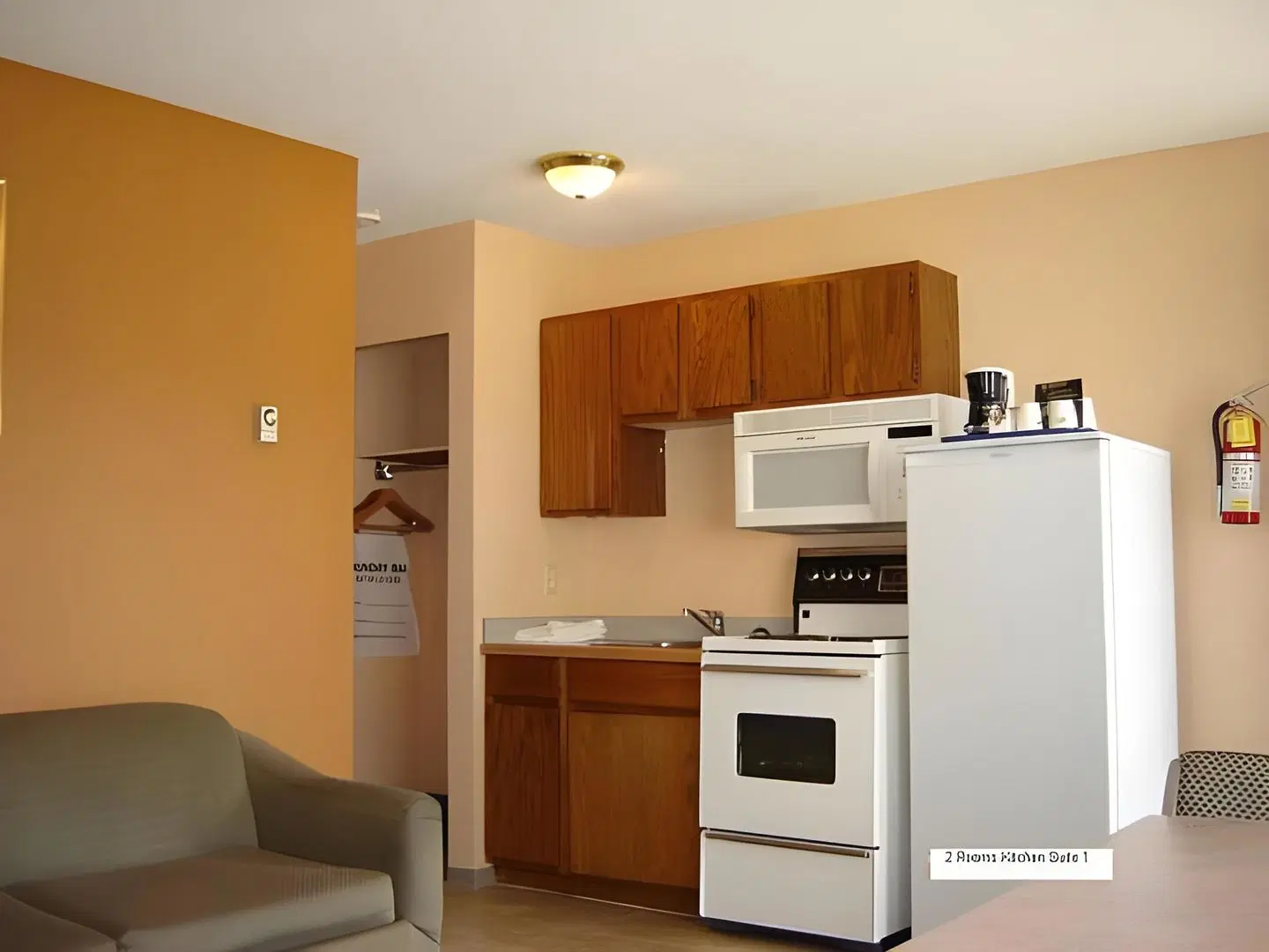Travelodge Quesnel ROOM_EXAMPLE