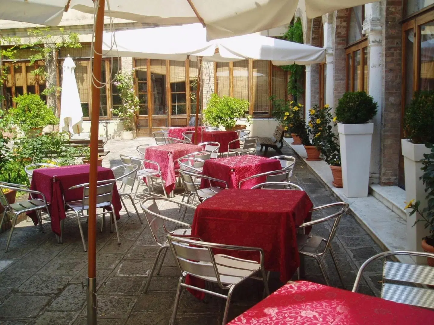Domus Ciliota Restaurant