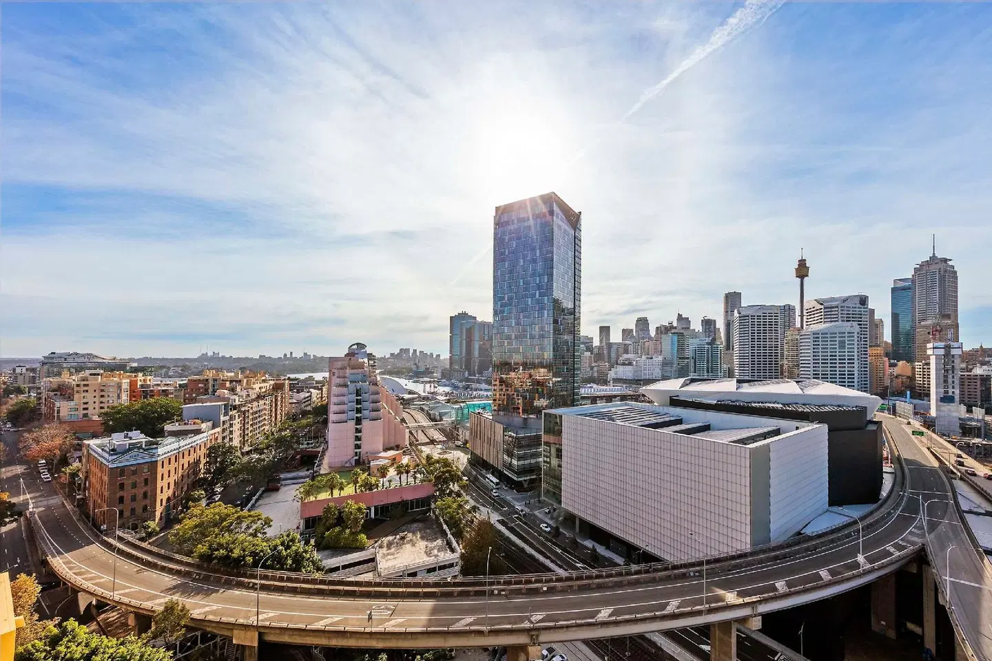 Oaks Sydney Goldsbrough Suites EXTERIOR
