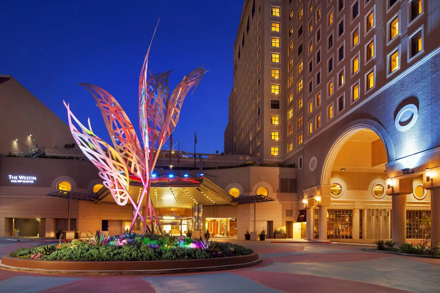 The Westin San Diego Gaslamp Quarter EXTERIOR