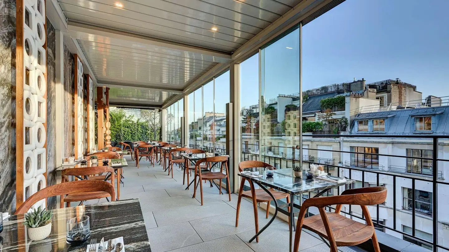 The One Alma Paris Terrasse