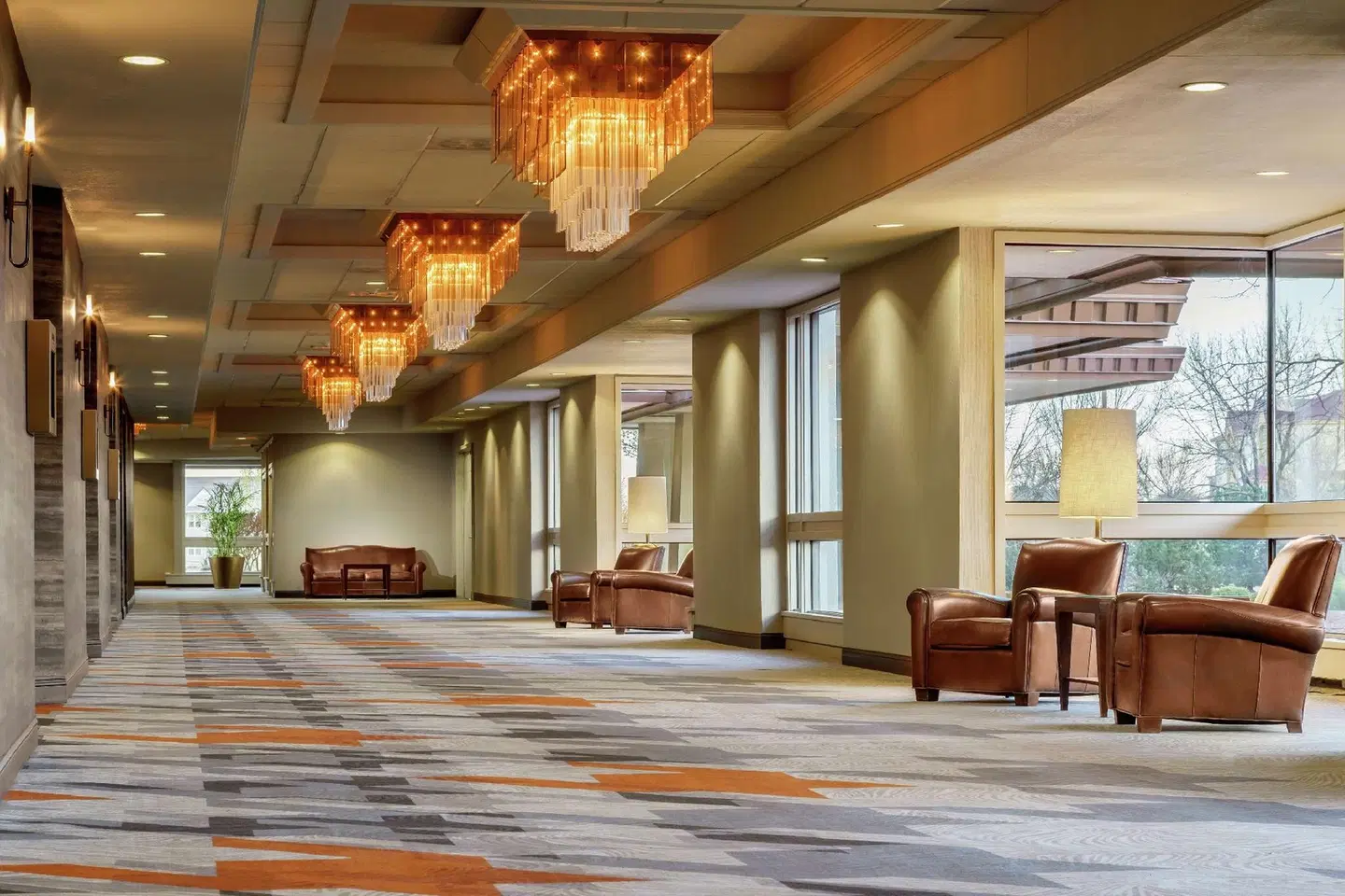 DoubleTree by Hilton Colorado Springs LOUNGE_LOBBY