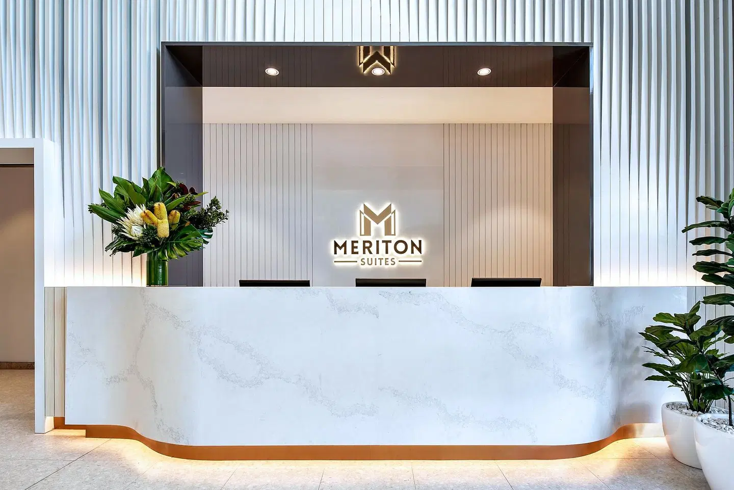 Meriton Suites Liverpool LOUNGE_LOBBY