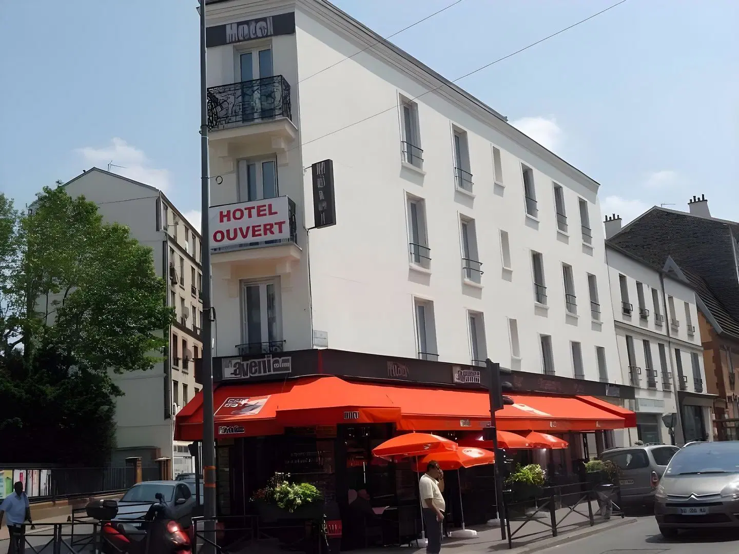Café Hôtel de l'Avenir EXTERIOR