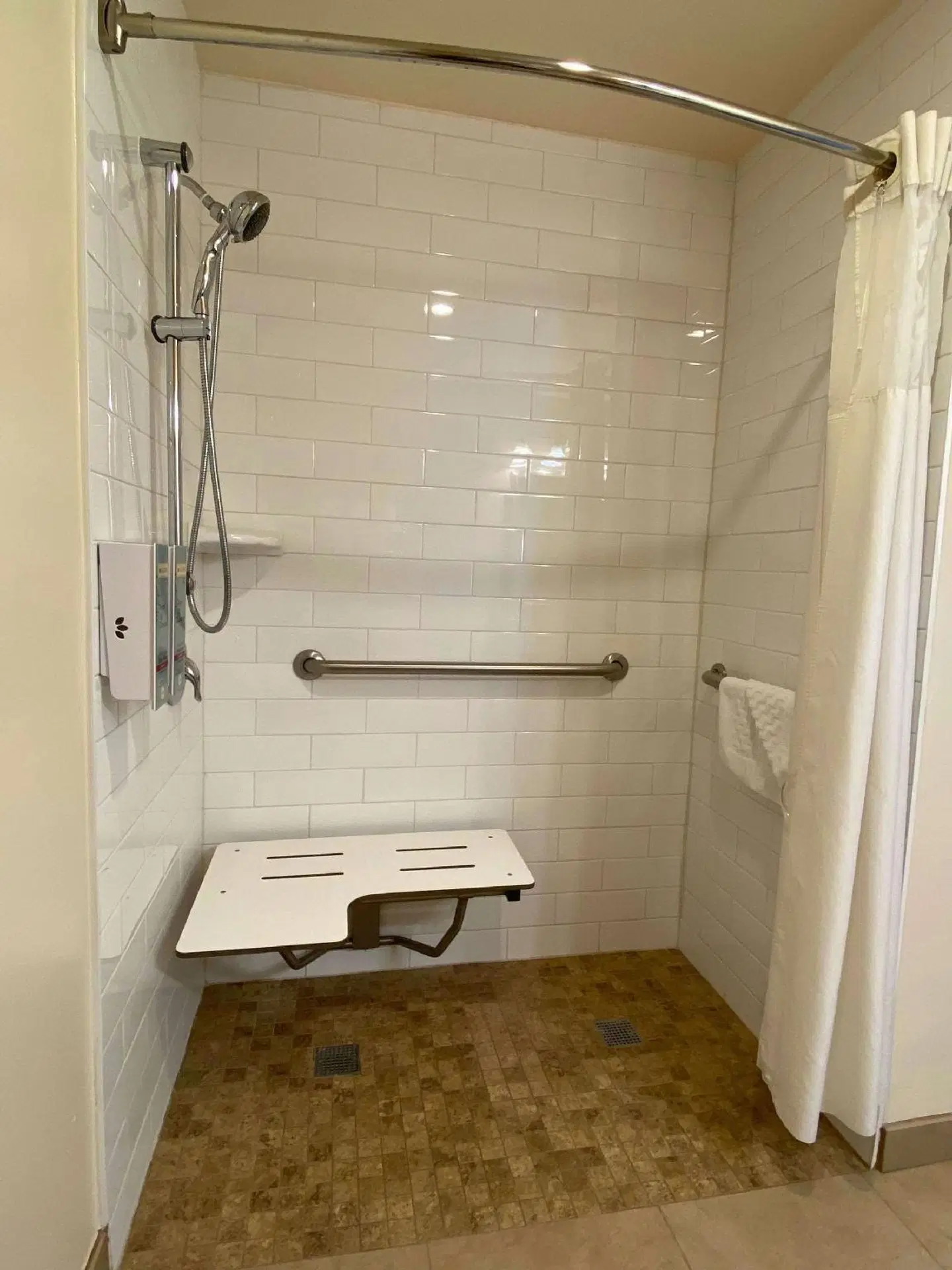 Best Western Lamplighter Inn & Suites Badezimmer