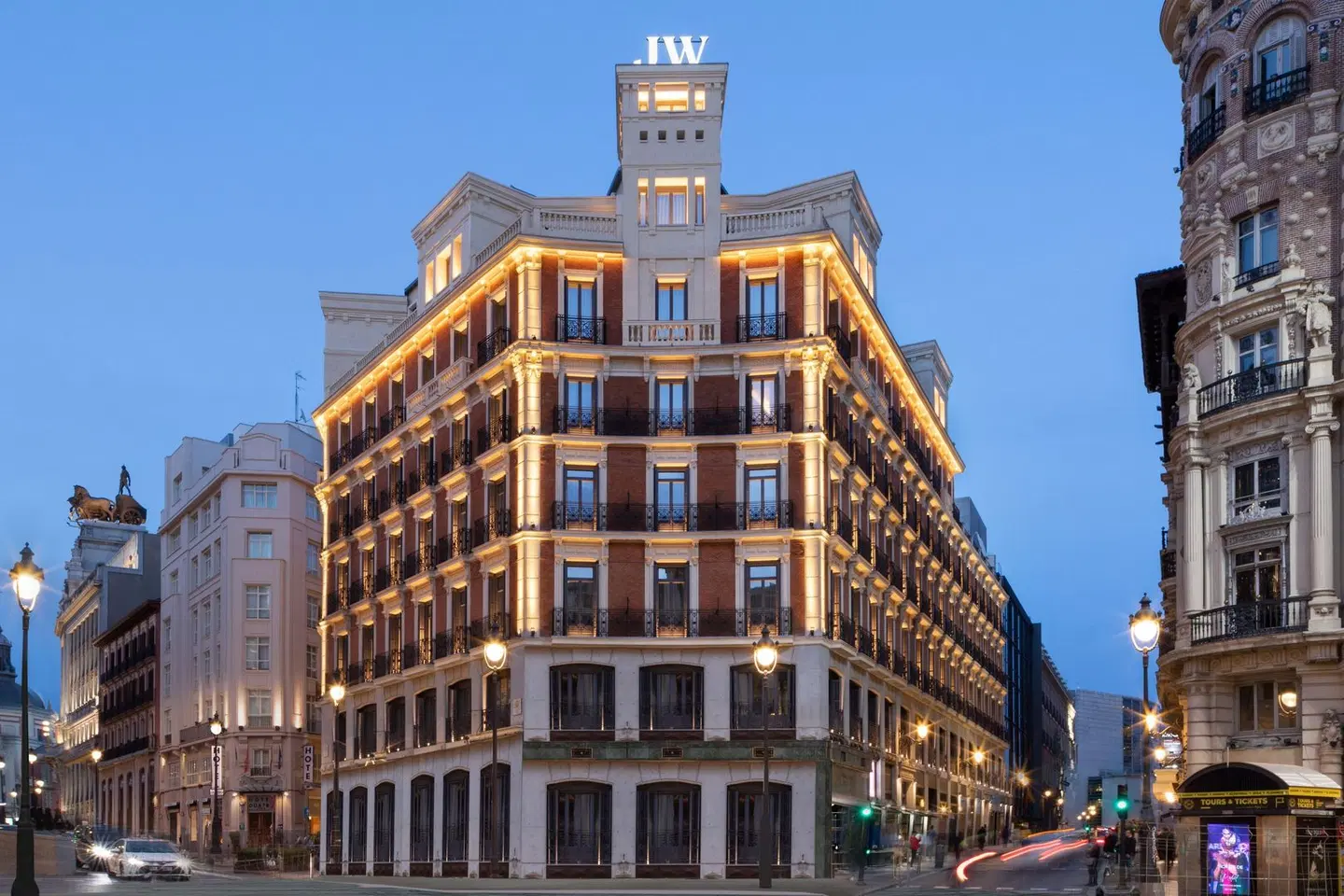 JW Marriott Hotel Madrid EXTERIOR
