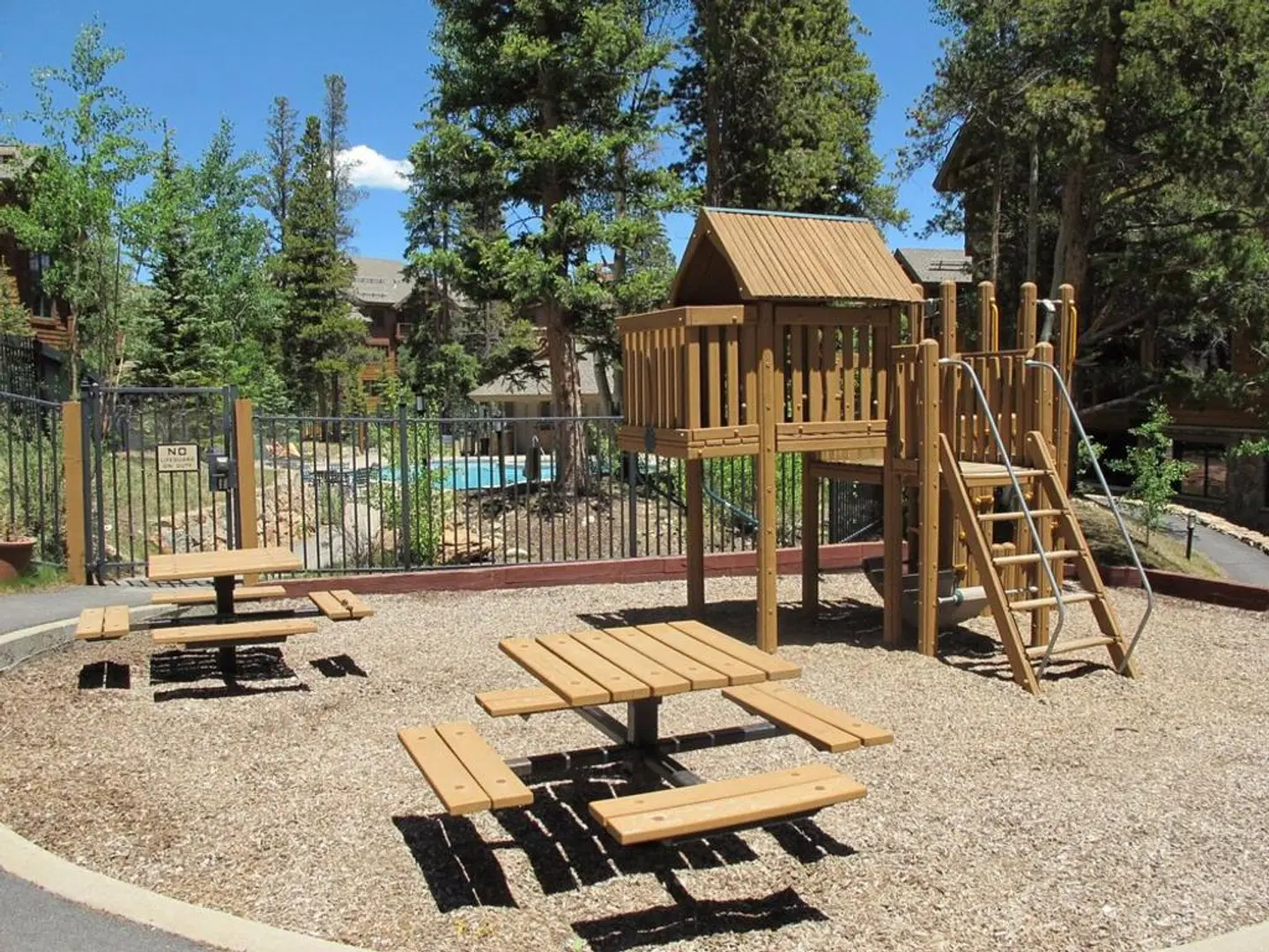Mountain Thunder Lodge Garten